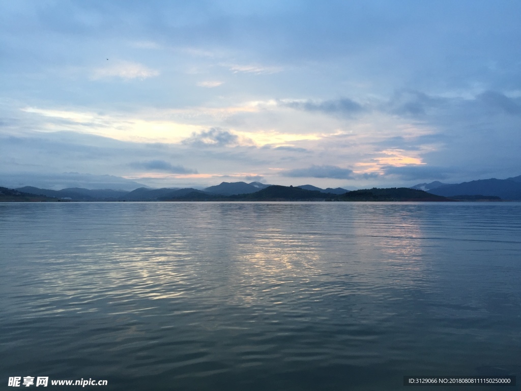 东江湖