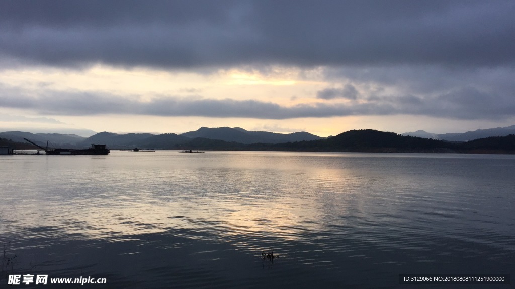 东江湖