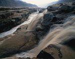 山河