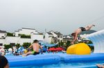 水上冲关