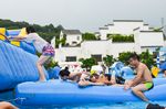 水上冲关