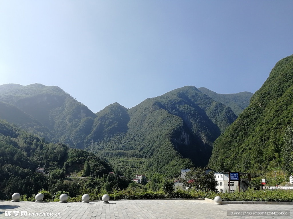 青山 高山 山峰