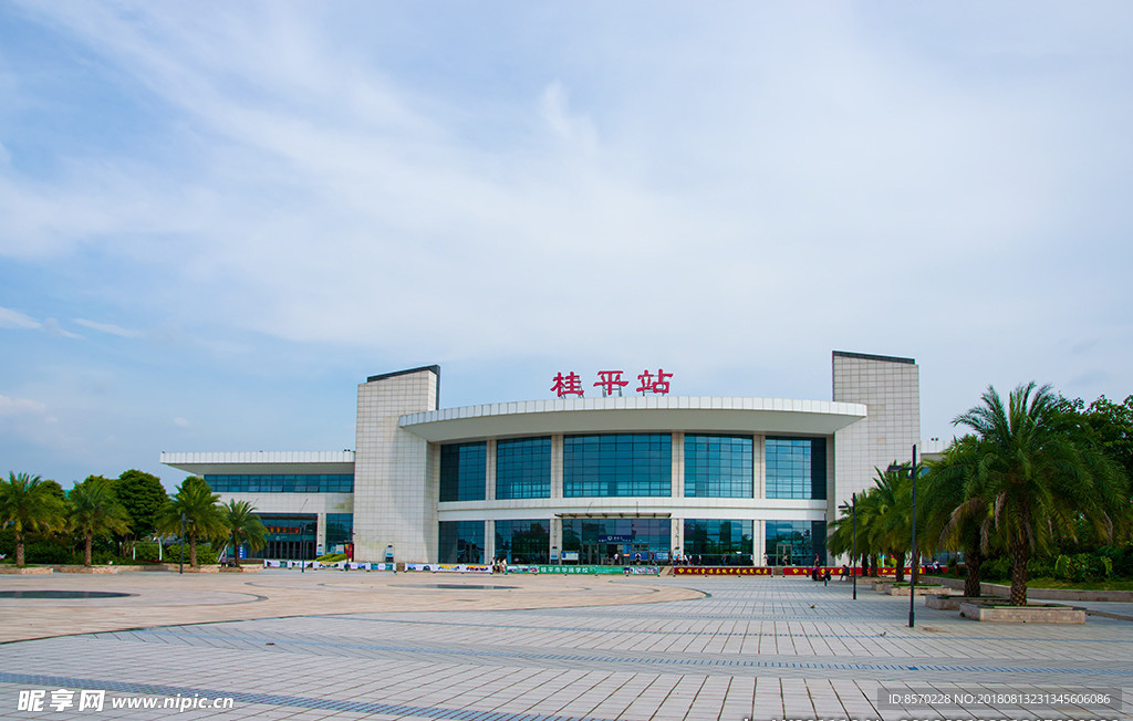 桂平高铁站