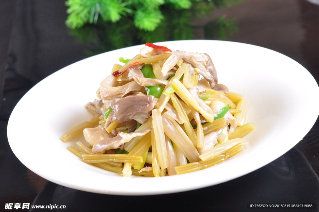 浆水蘑菇  美食 食品 烹饪