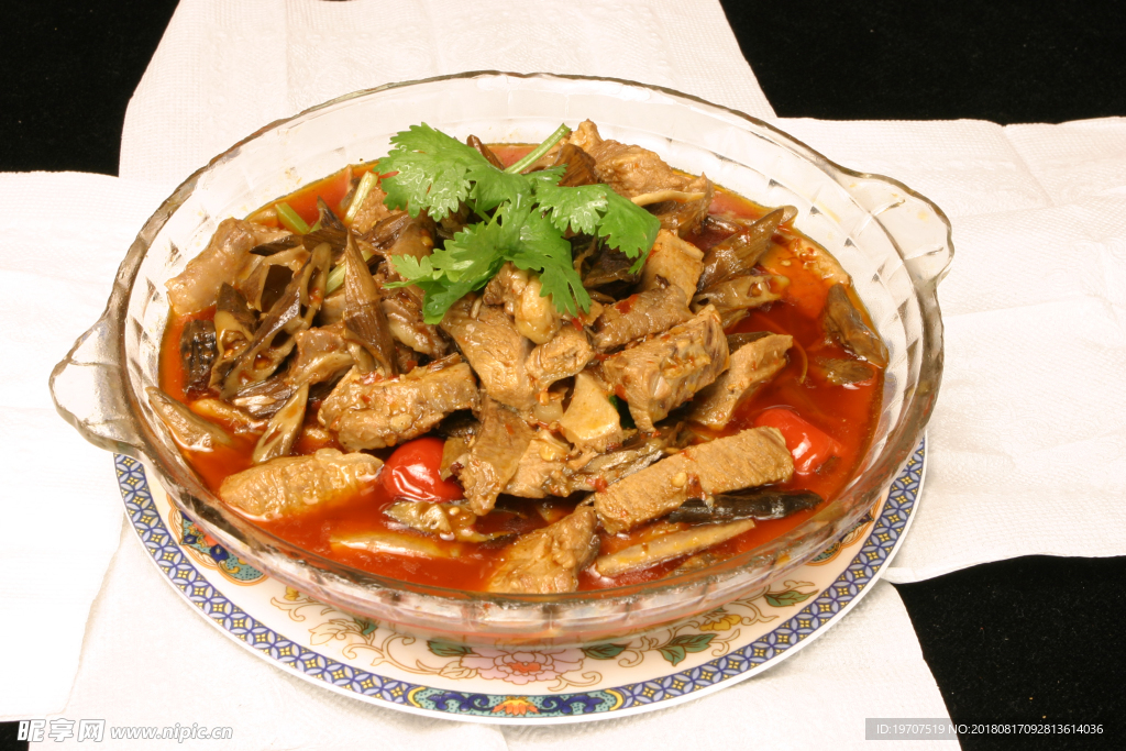 黑笋牛腩