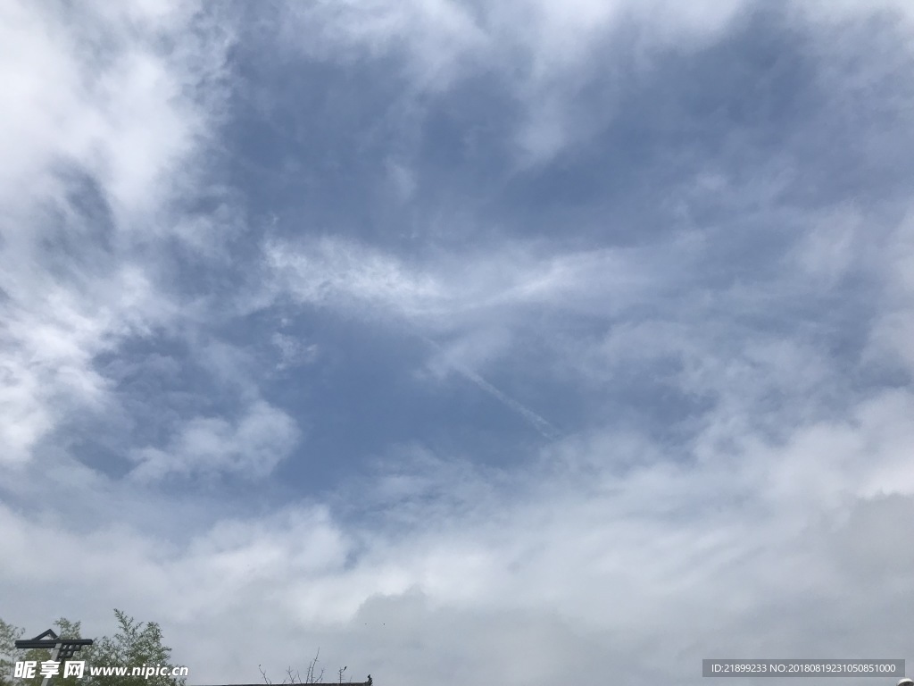 天空