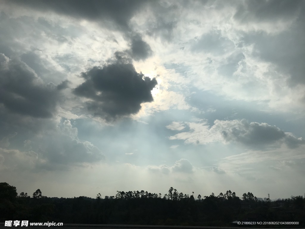 天空