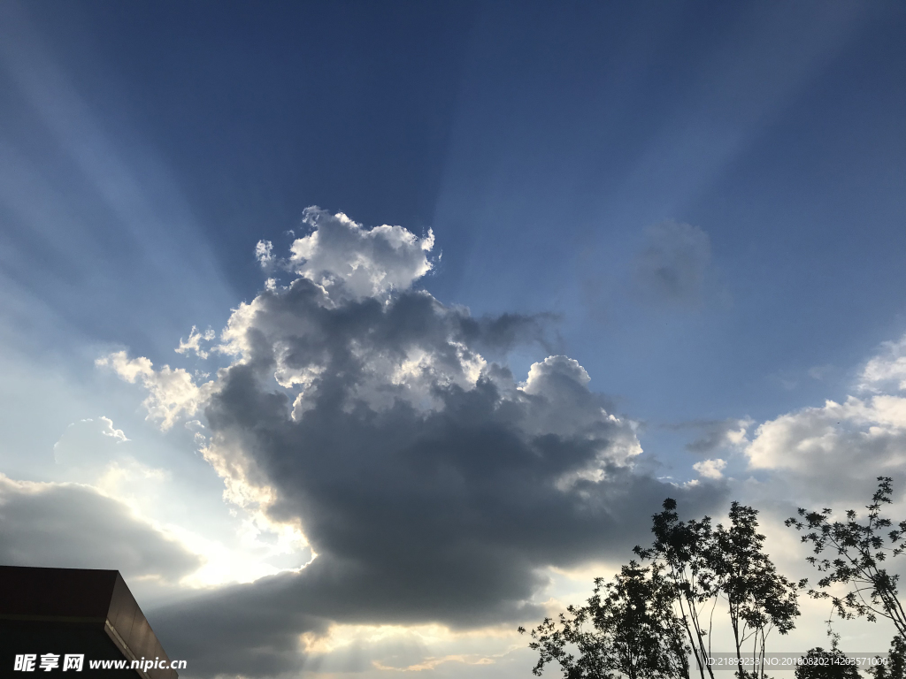 天空