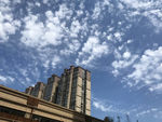 天空