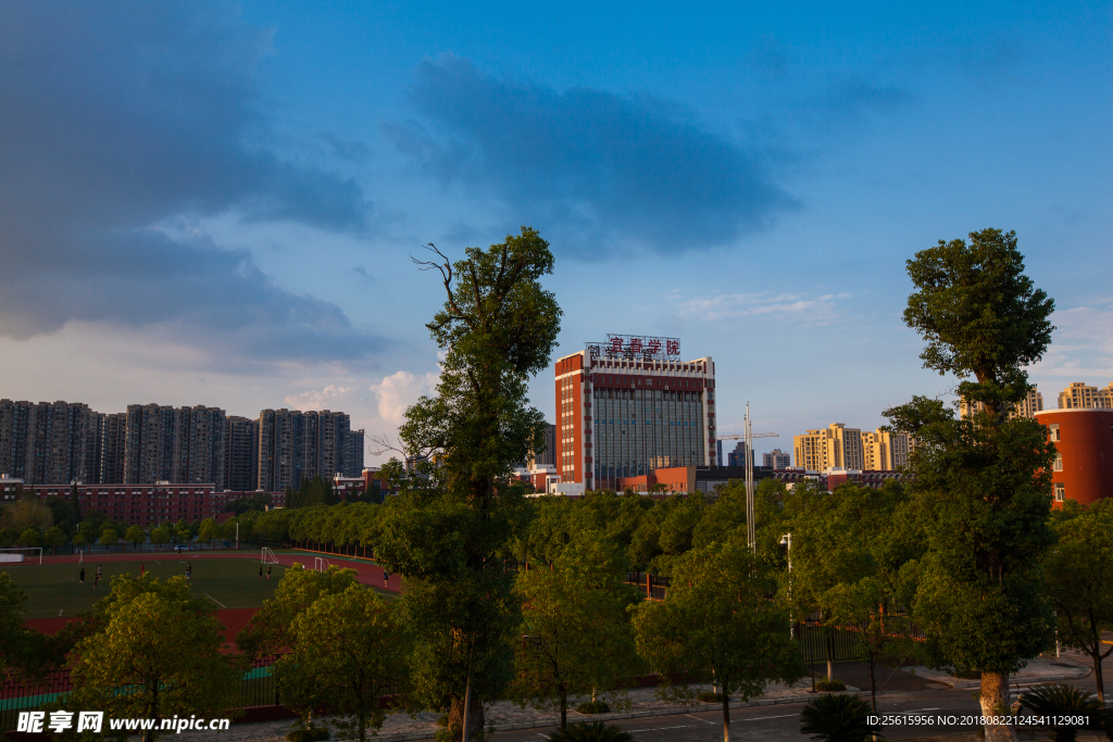 宜春学院