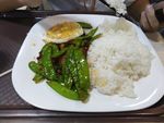 快餐 一碟菜 白色碟子 吃快餐