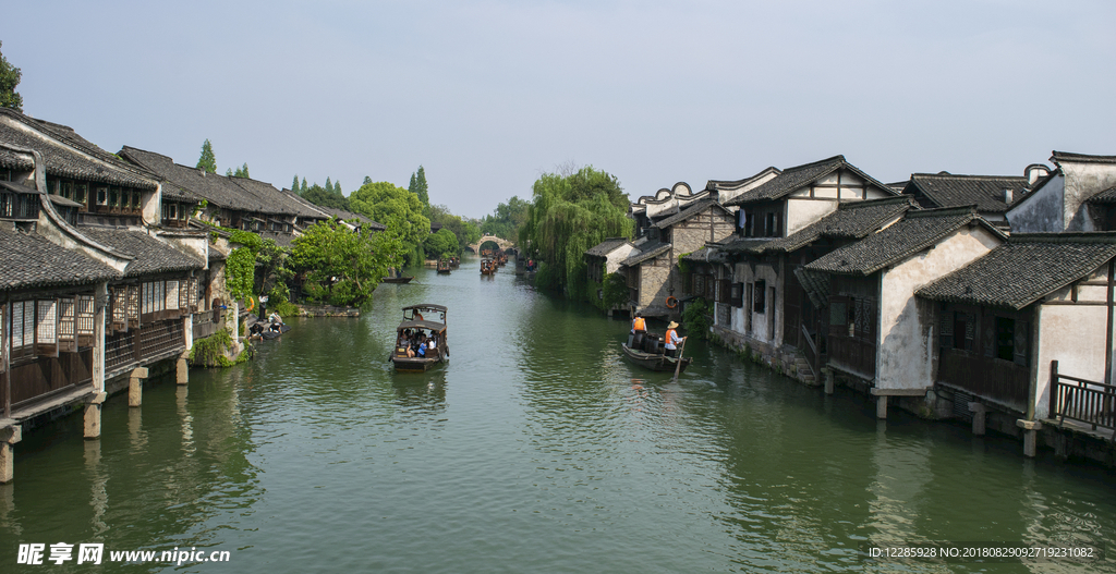 乌镇 碧水蓝天 江南水乡