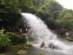 瀑布 流水