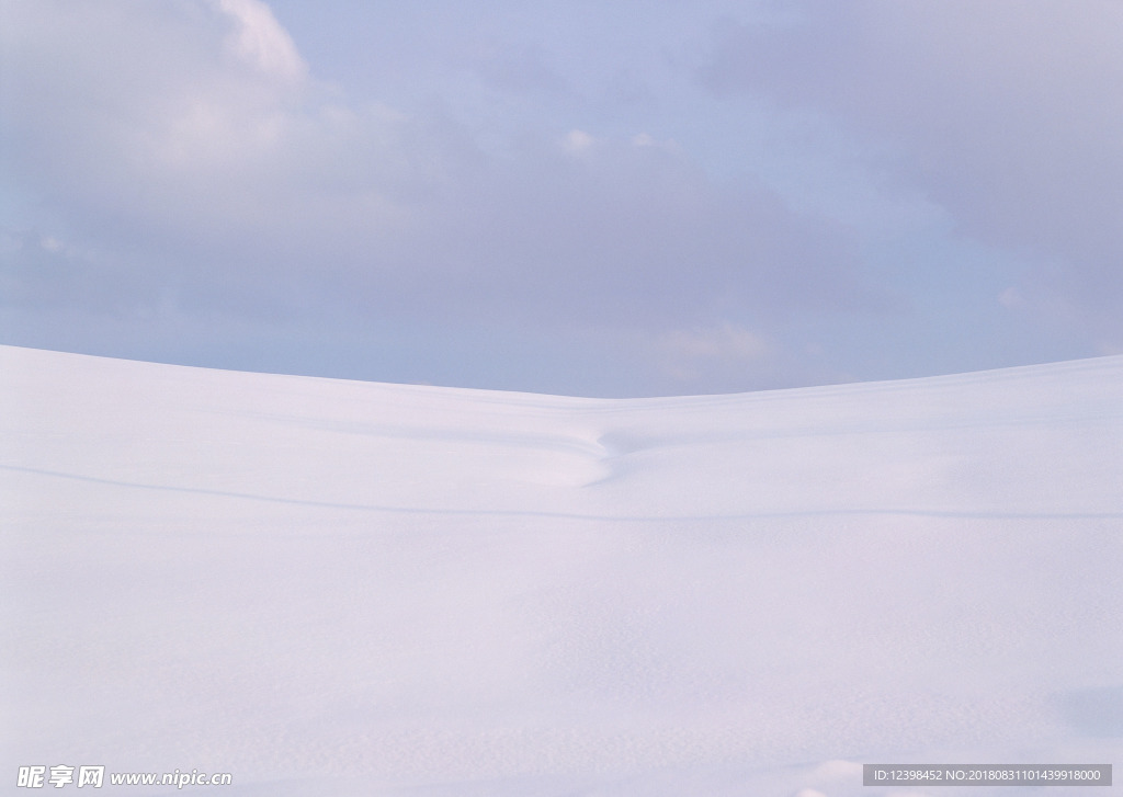 茫茫雪原