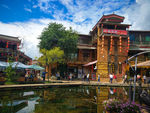 束河沿街店铺