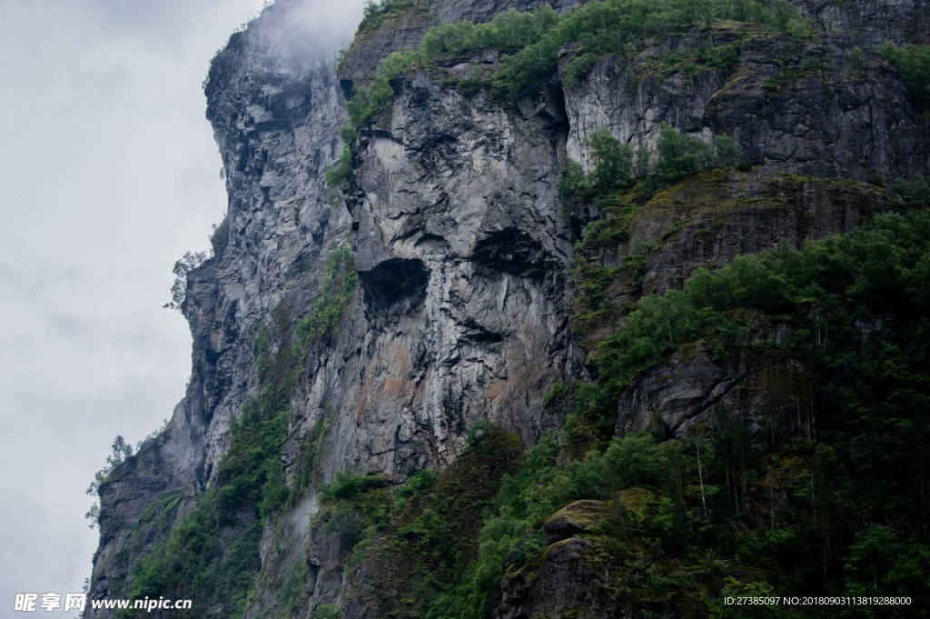 山