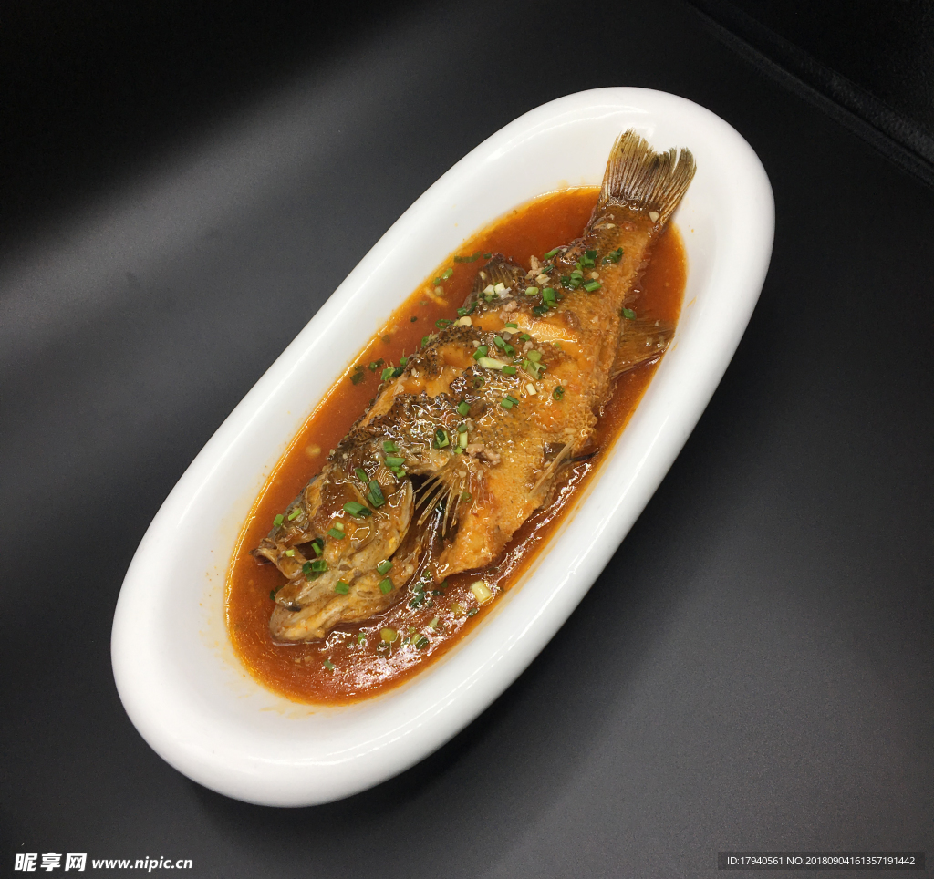 【红烧黄花鱼】黄花鱼这样烧，配料简单，味道香浓，很实用的一道家常菜 - 哔哩哔哩