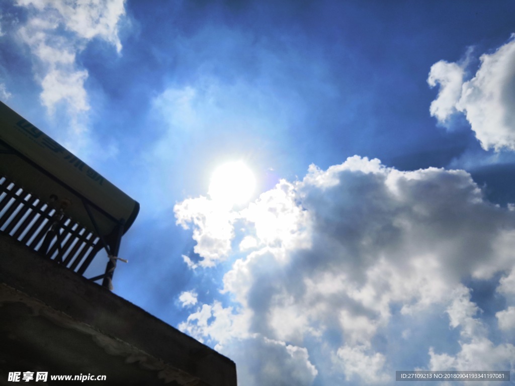 天 蓝天 白云 太阳 天空