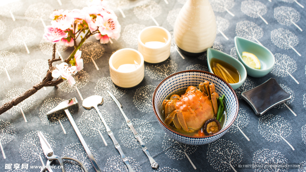 传统秋天美食大闸蟹