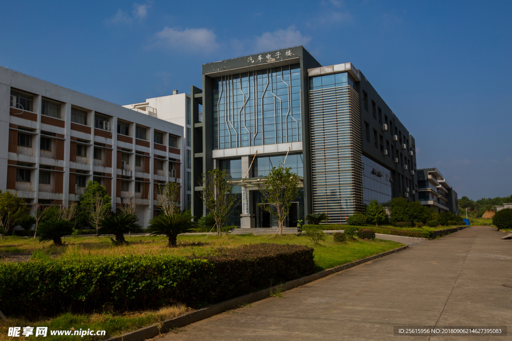 南昌大学