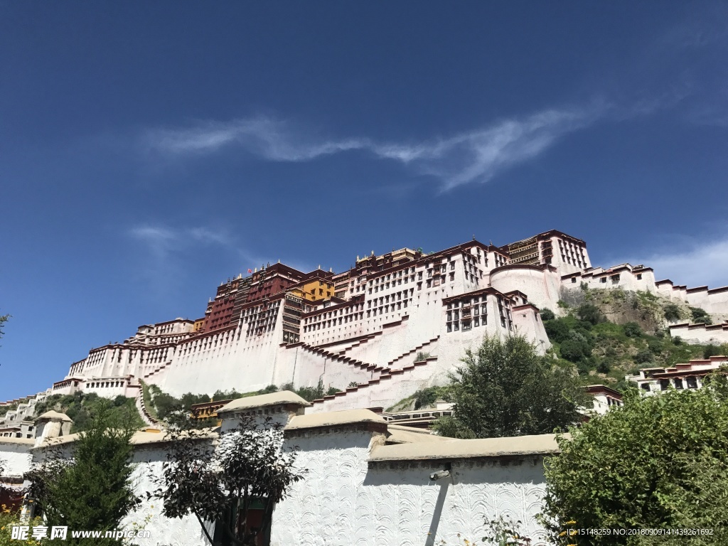 布达拉宫