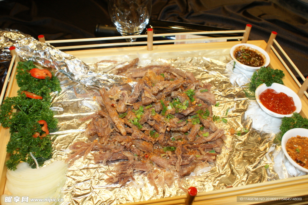 烤鹿腿