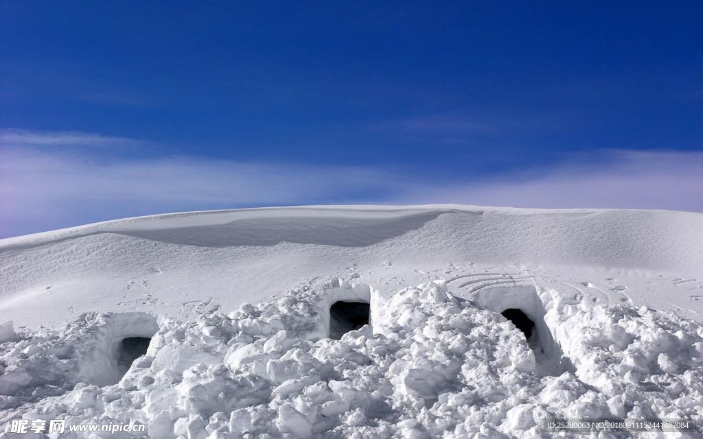 雪山