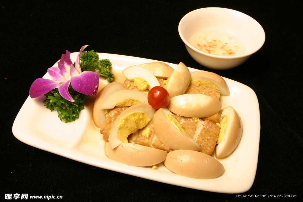 鸡蛋拼豆腐