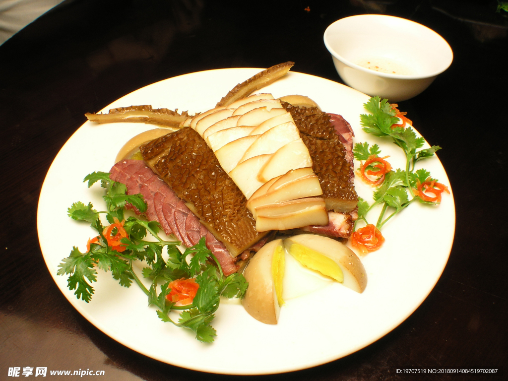 卤肉