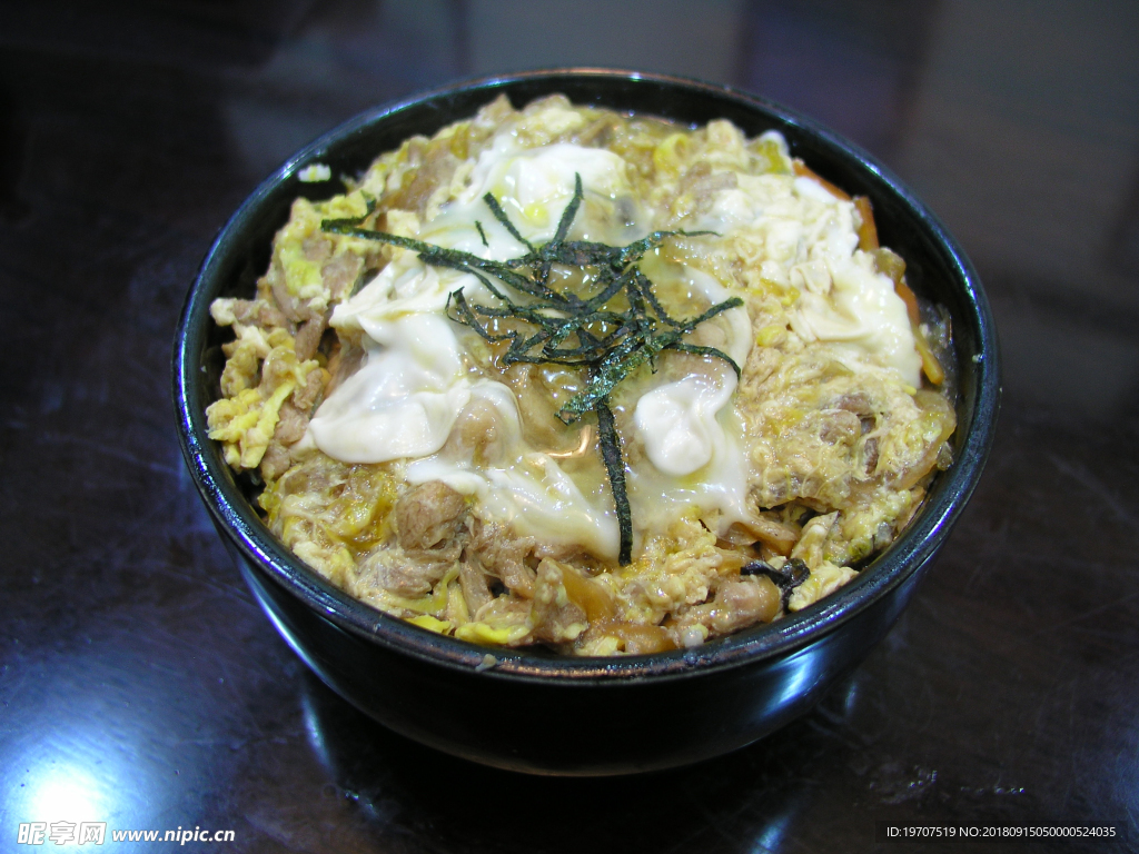 鸡肉盖饭