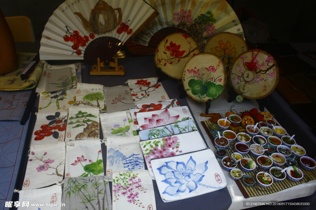 饰品
