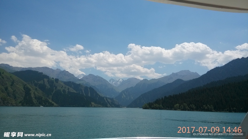 天池 海 蓝天 山 天池背景