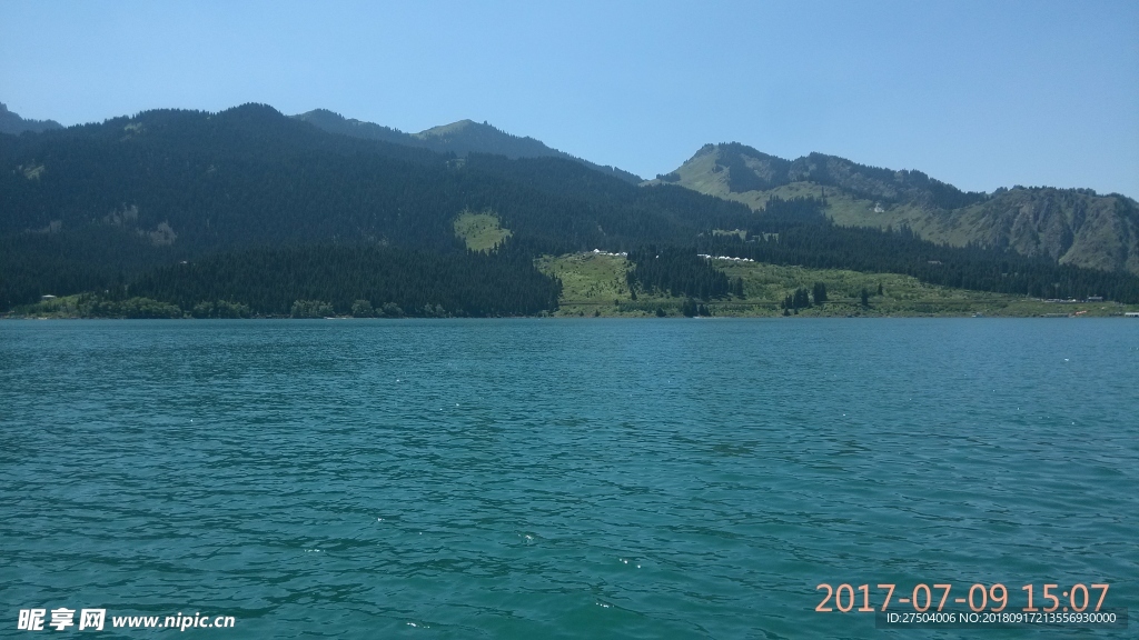 天池 海 蓝天 山 天池背景