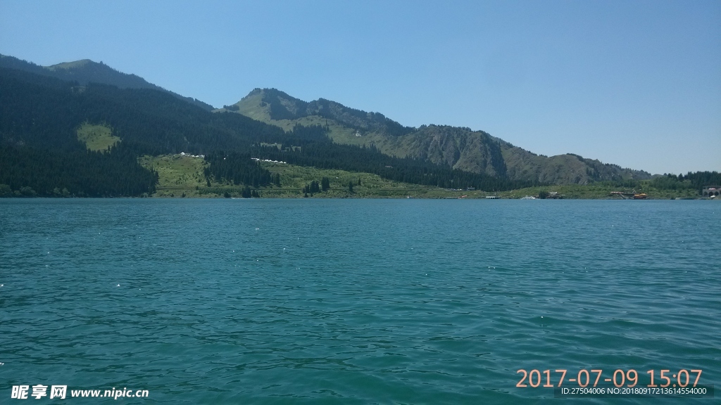 天池 海 蓝天 山 天池背景