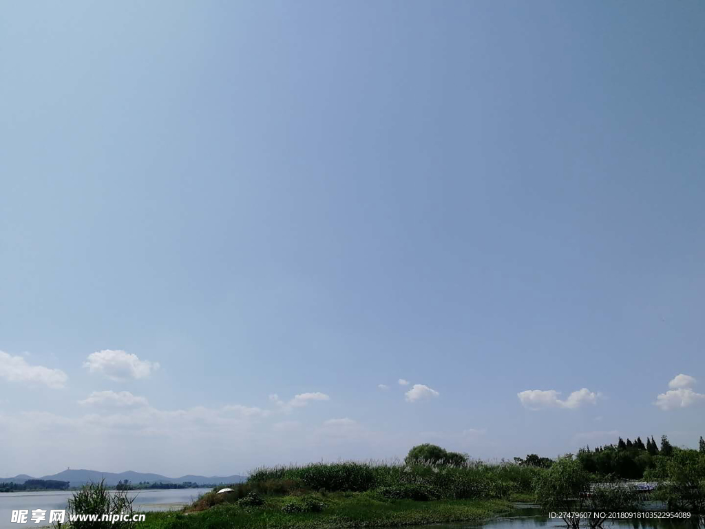 蓝天白云