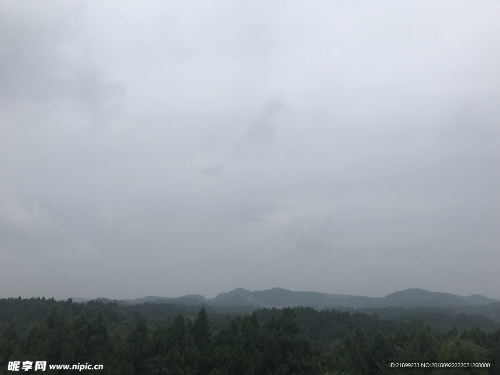 天空