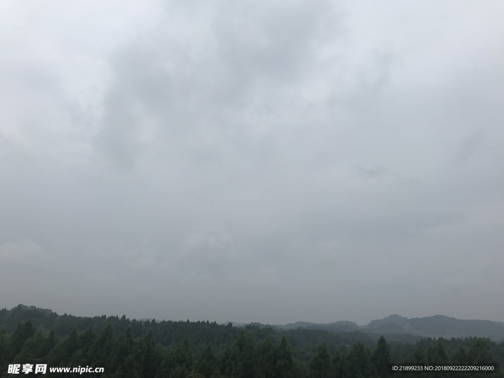 天空