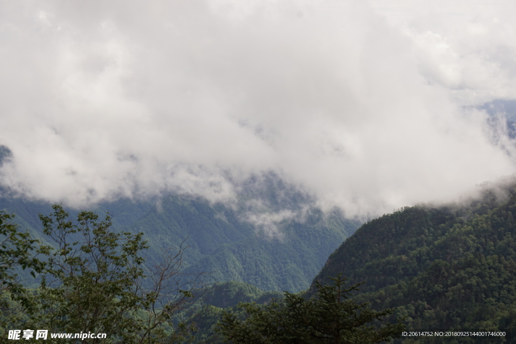 壮丽的大山风光