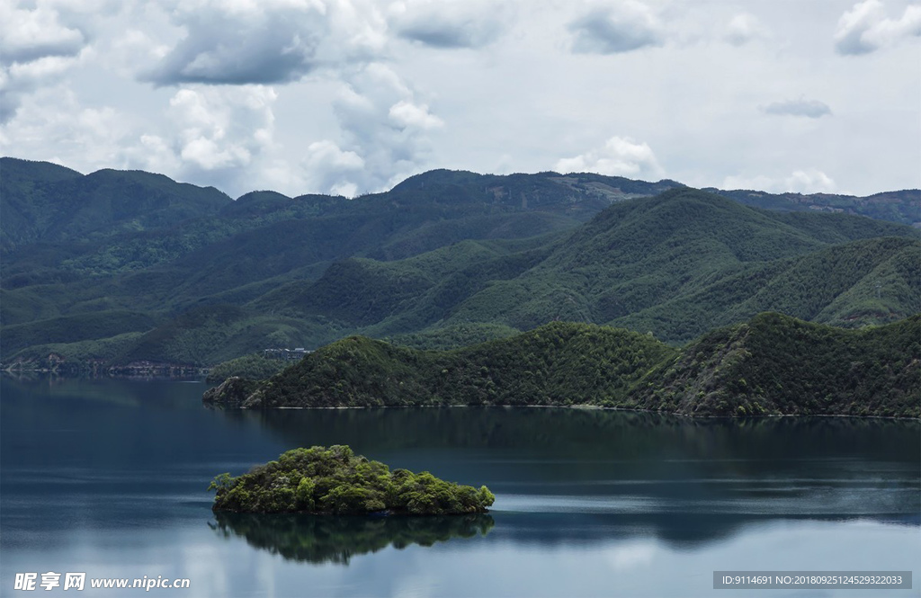 湖光山色