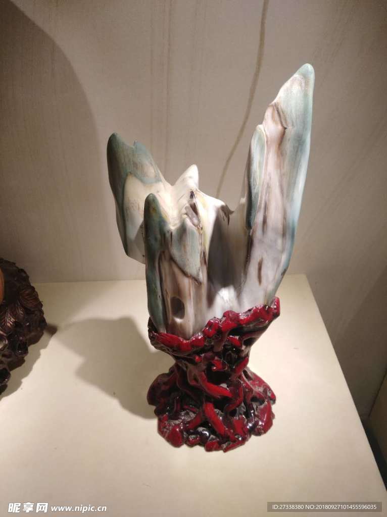 不一样的玉石