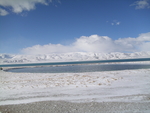高原 雪山 湖泊