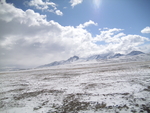 西藏 雪山 草原