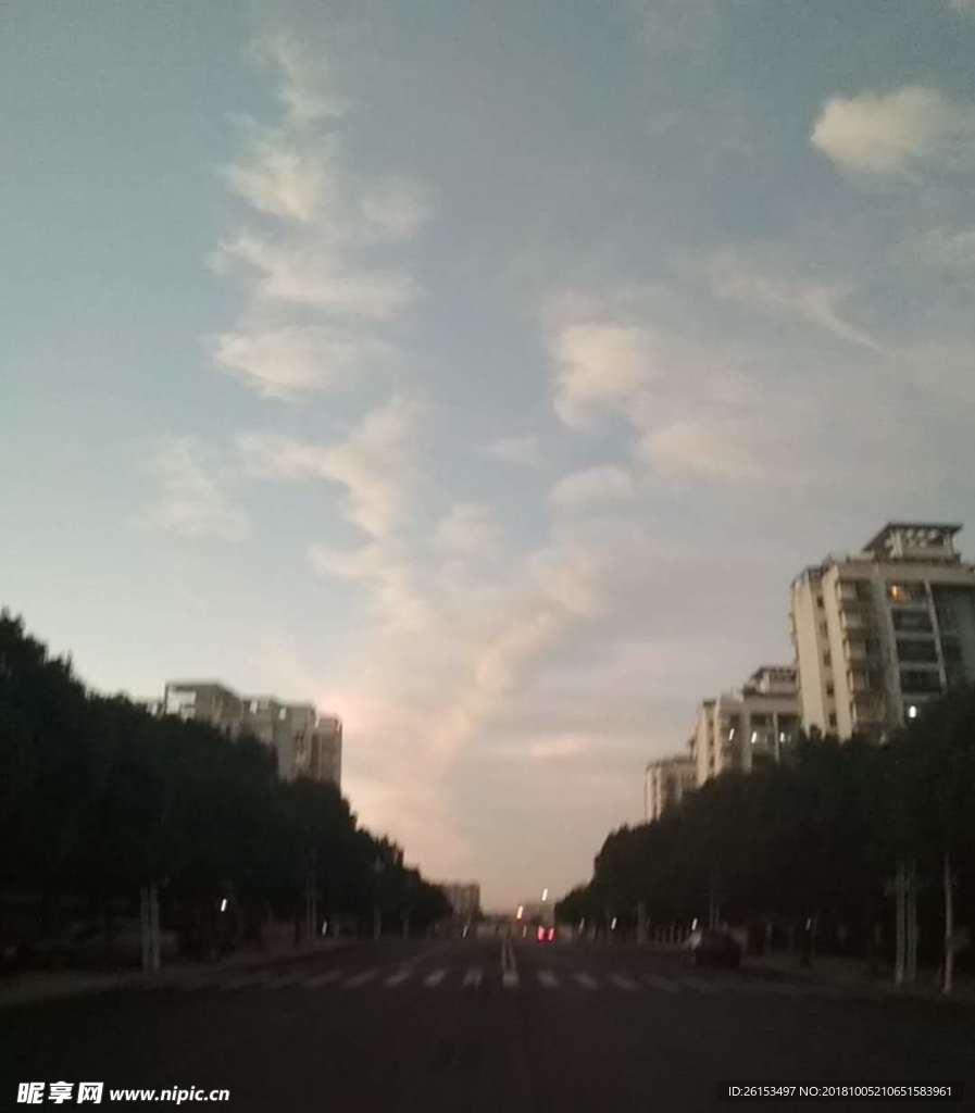 天空