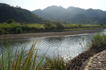 古堰画乡湖畔