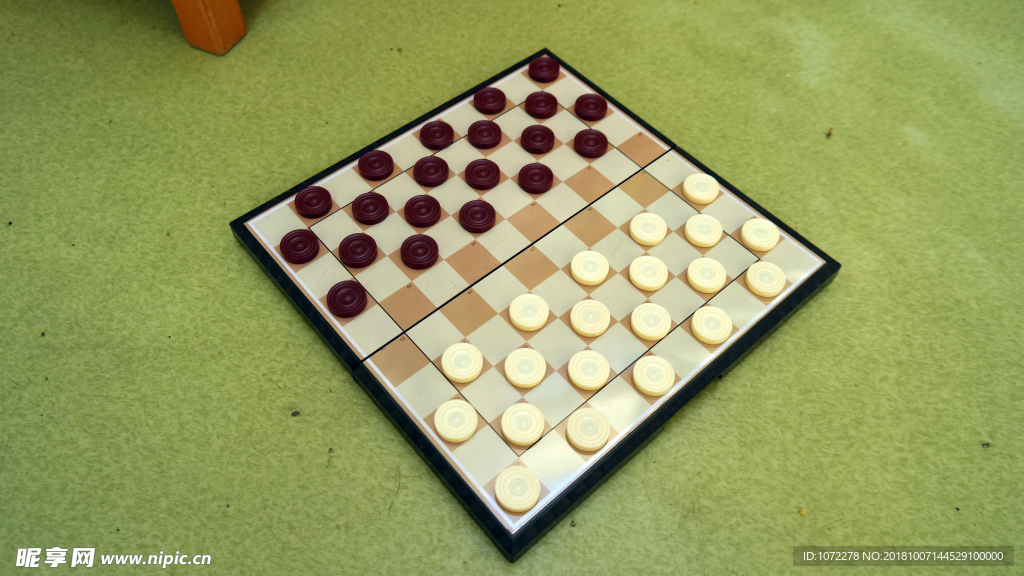 国际跳棋
