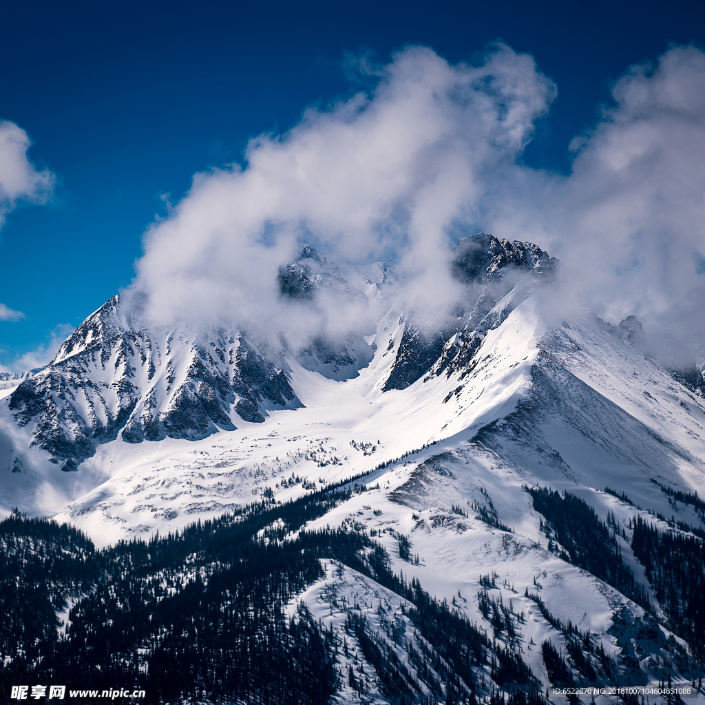 山峰雪景 高山雪景 山脉雪景