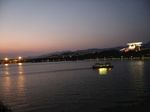 西湖边夜景