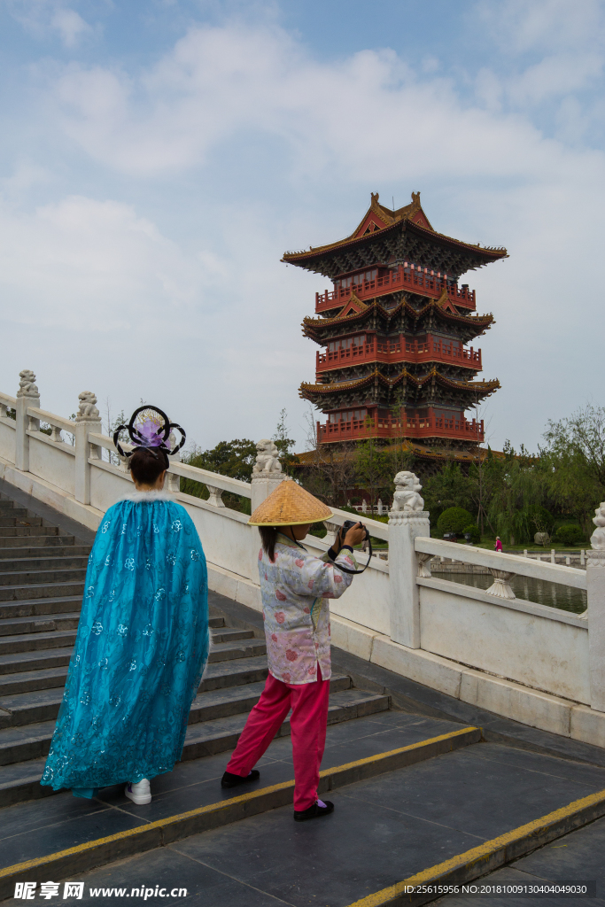 清明上河园