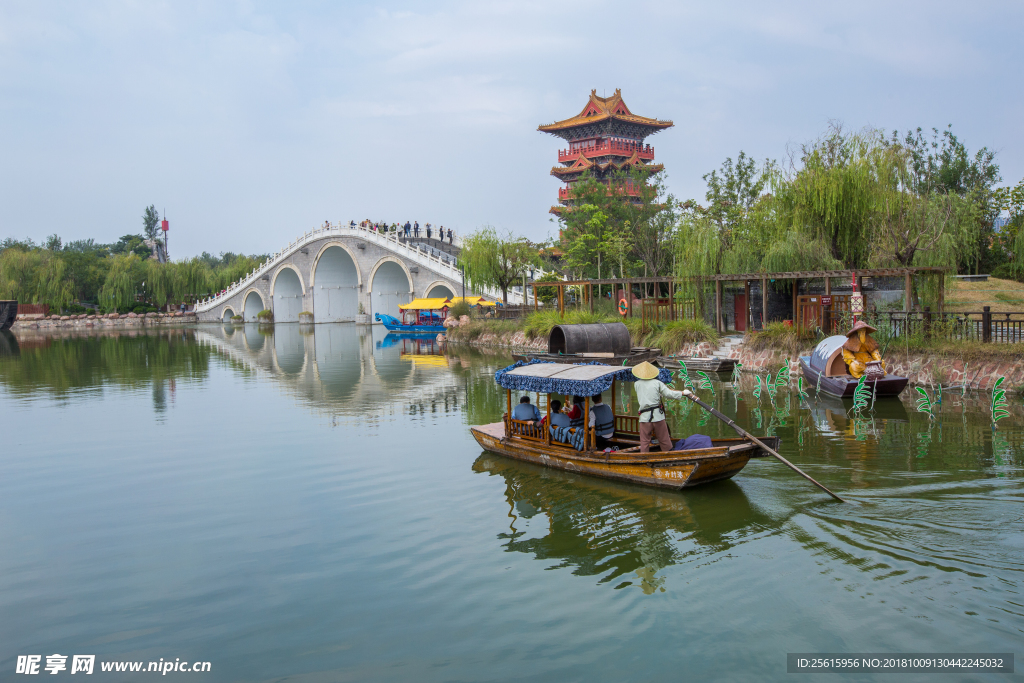 清明上河园