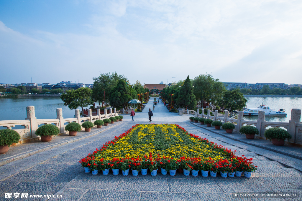 龙亭公园